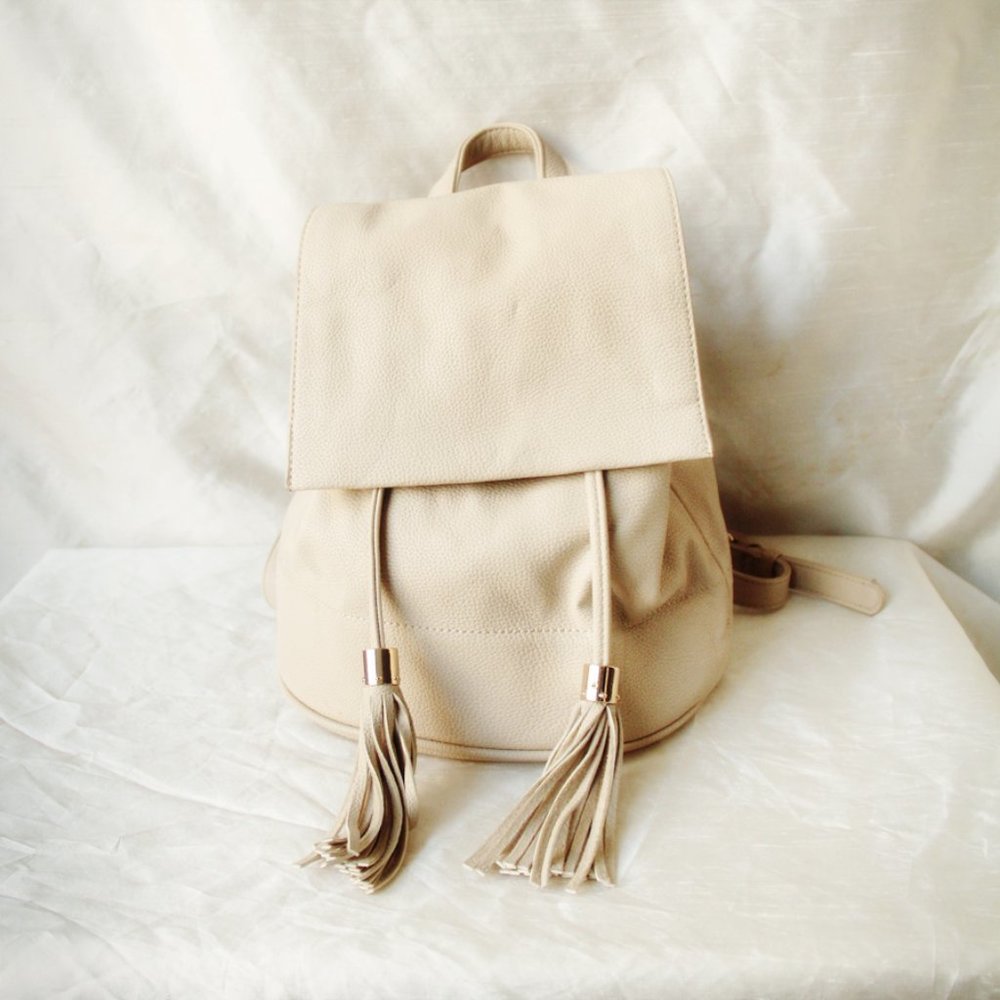Cream Bucket Bag Backpack